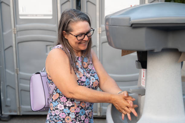 Best Porta potty delivery and setup  in Fruitland, NC